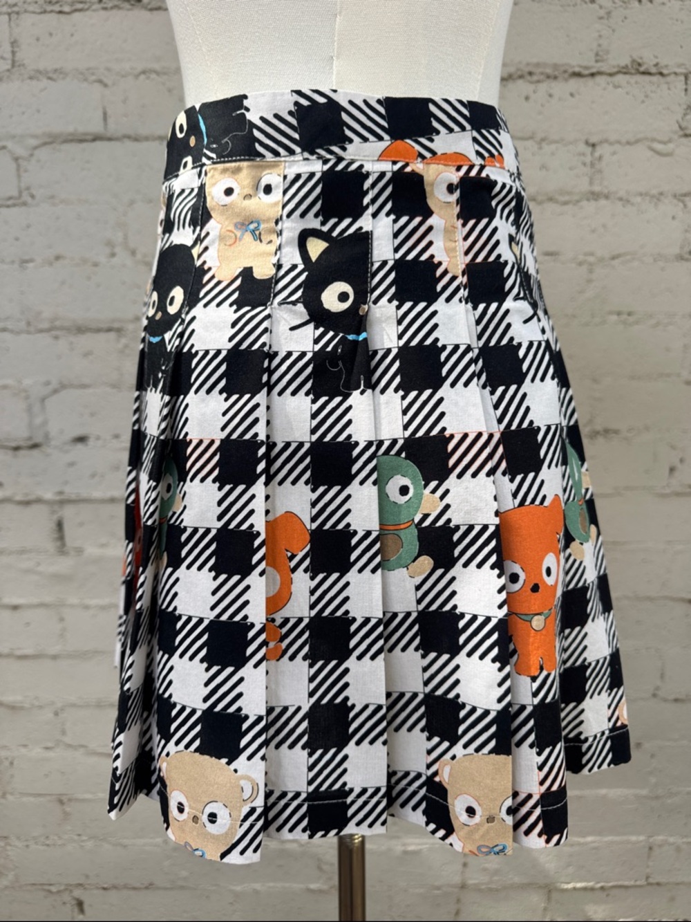Dumbgood x Sanrio Chococat Pleated Mini Skirt Herringbone Size M - Picture 7 of 15